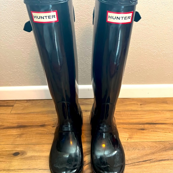 Hunter rain boots tall - Picture 1 of 3